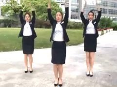 视频晨操舞动青春动作分解.zip