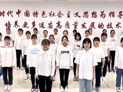 视频晨操手语操你笑起来真好看.rar