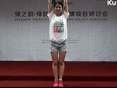 视频手语舞战歌.zip