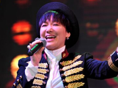 视频歌手周艳泓吐槽雾霾神曲吓死宝宝了.rar