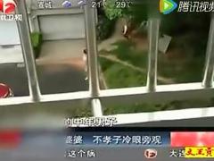 视频母亲惨叫儿子站旁边看养儿防老不靠谱保险养老有尊严.rar
