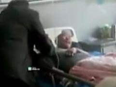 视频网络疯传媳妇打婆婆不孝子冷眼旁观.rar