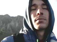 视频短片命运别给自己留后路英文中字.rar